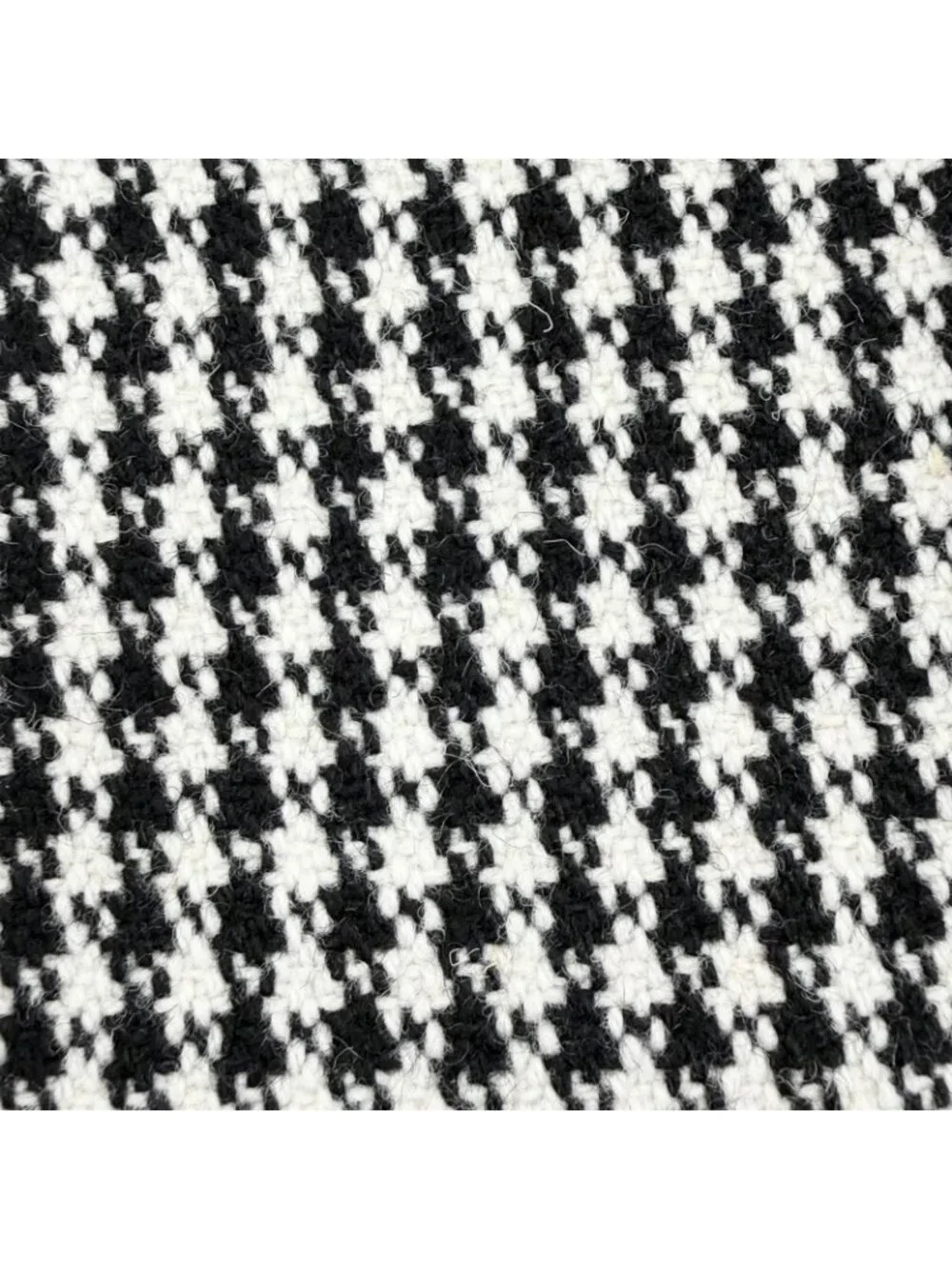 Gucci Cashmere Blend Interlocking Button Houndstooth Pattern Vest Set
